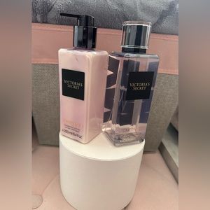 Victoria’s Secret scandalous lotion & mist set